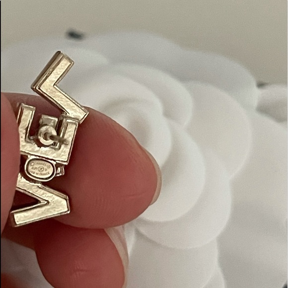 āSOLDā - Picture 3 of 3